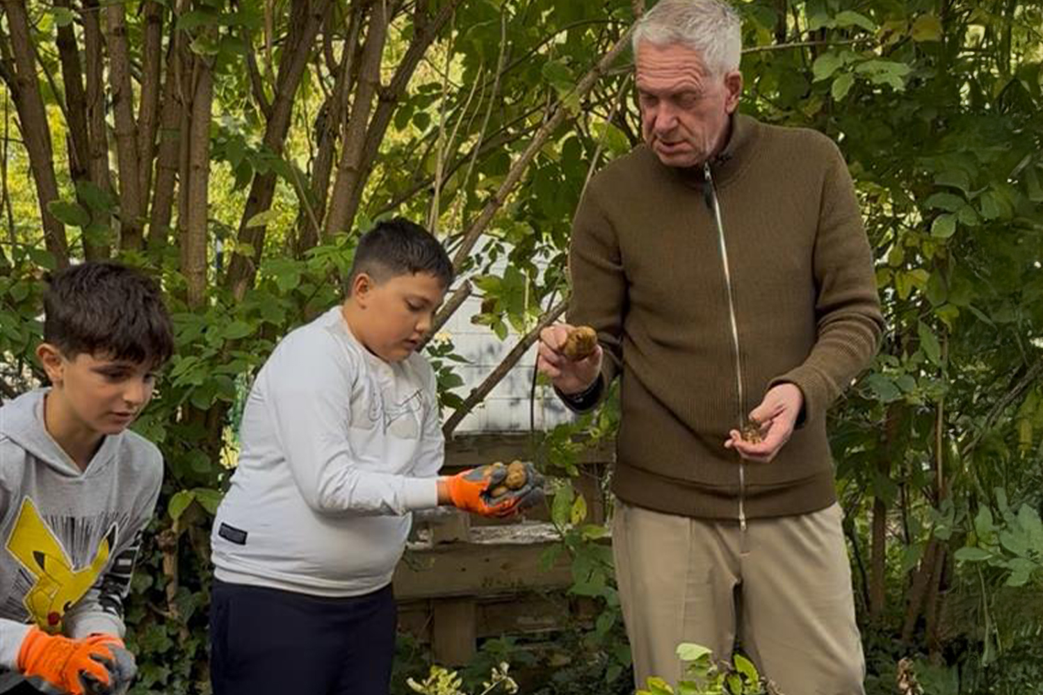 30. RTL-Spendenmarathon: LR Global Kids Fund spendet für den Ahlener Lunch Club